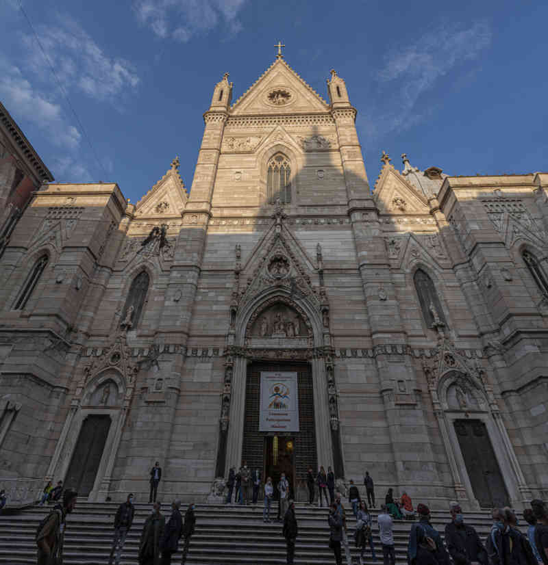 029 - Italia - Nápoles - catedral Metropolitana de Santa María de la Asunción.jpg